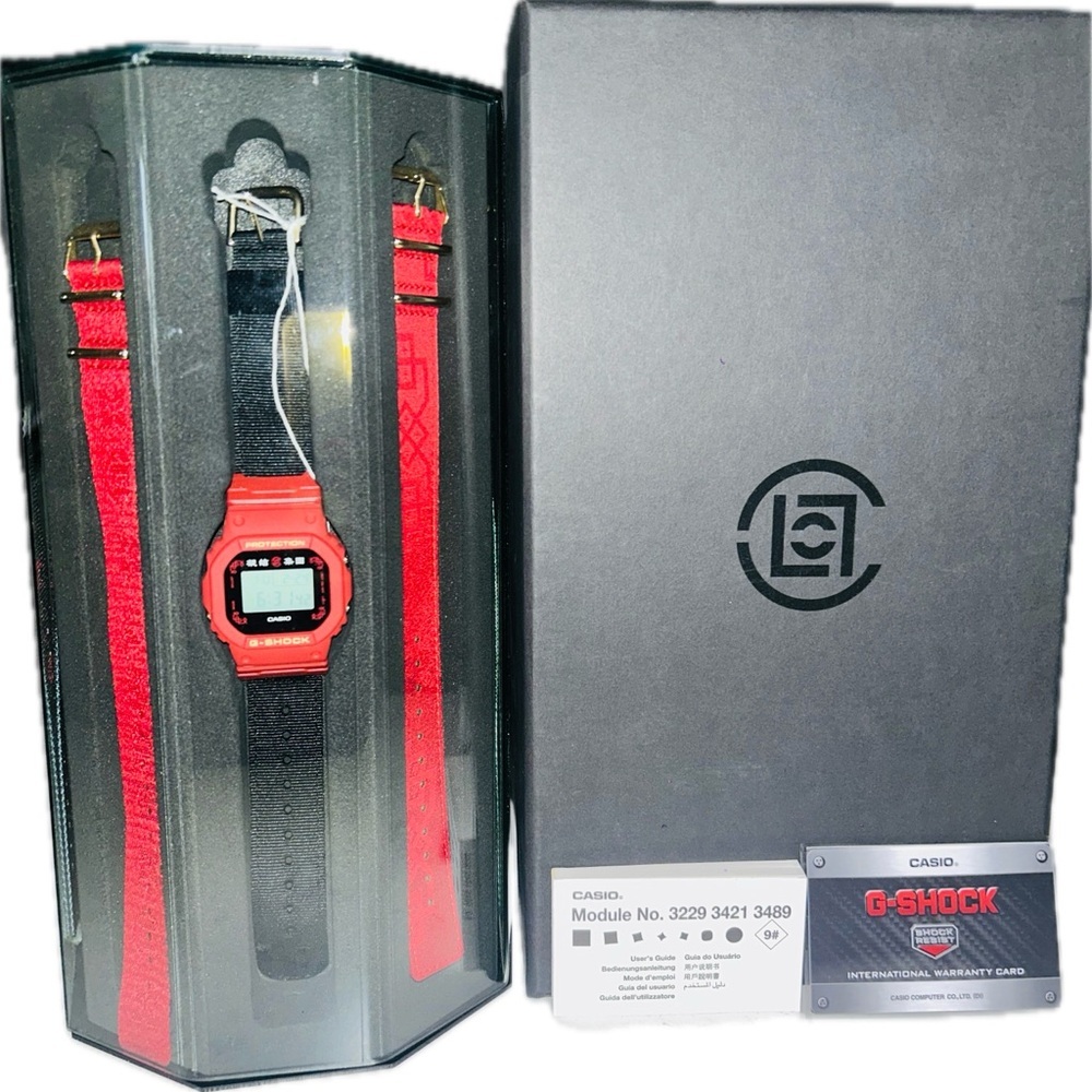 NWT Casio G-Shock collab w/CLOT X Red/black watch w/interchangeable straps